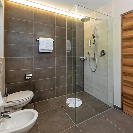 Weingut Eichenstein Apartment Merano
